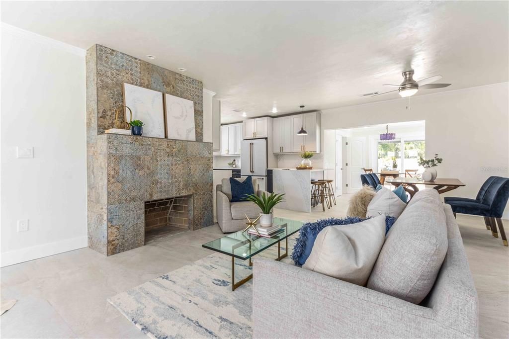 На продажу: $878,800 (3 спален, 2 ванн, 1423 Квадратных фут)