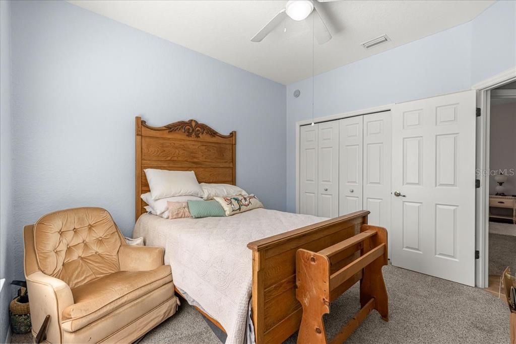 En Venta: $420,000 (3 camas, 2 baños, 2117 Pies cuadrados)