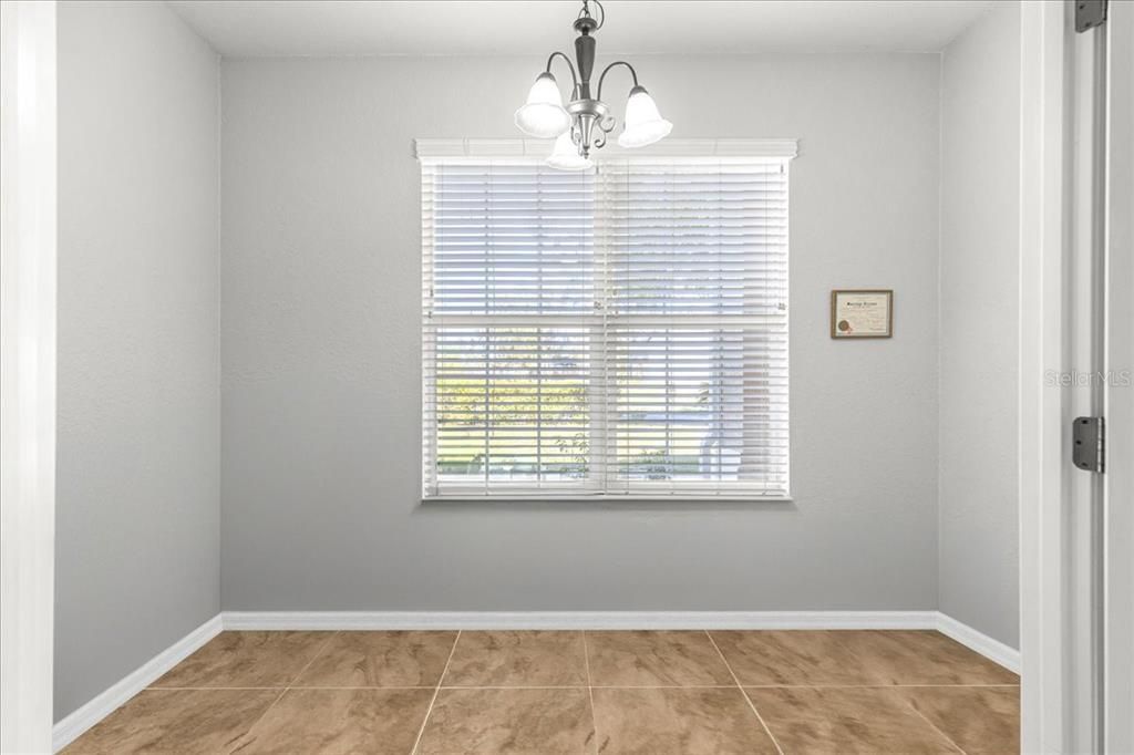 En Venta: $420,000 (3 camas, 2 baños, 2117 Pies cuadrados)