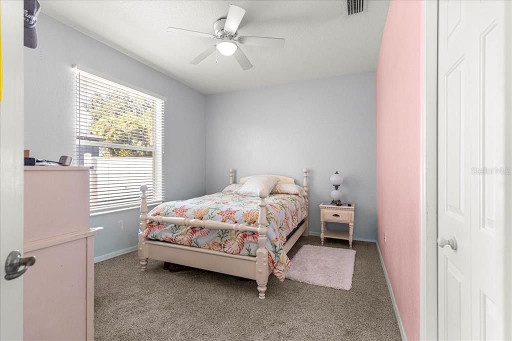 En Venta: $420,000 (3 camas, 2 baños, 2117 Pies cuadrados)