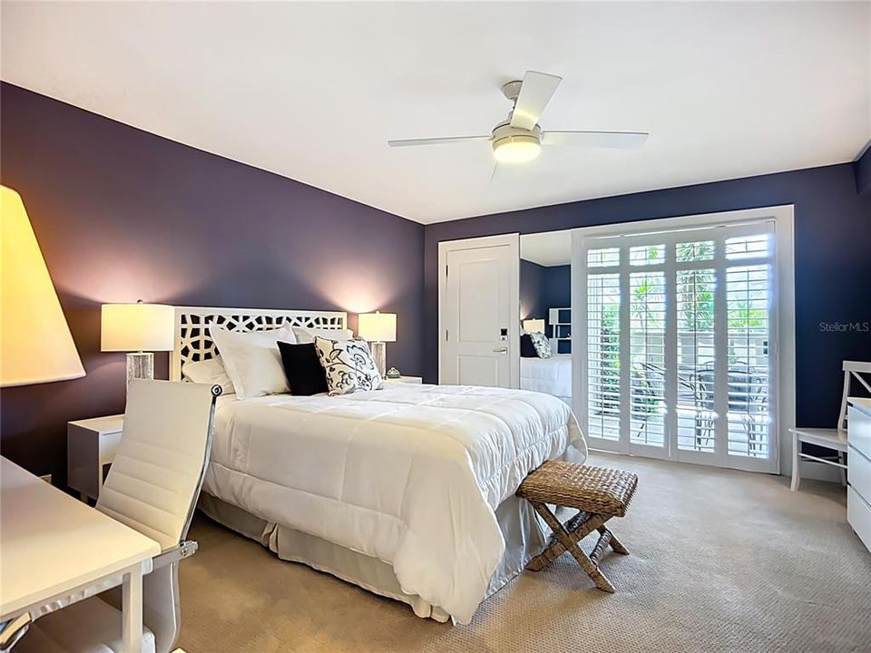 For Sale: $799,000 (2 beds, 2 baths, 1266 Square Feet)