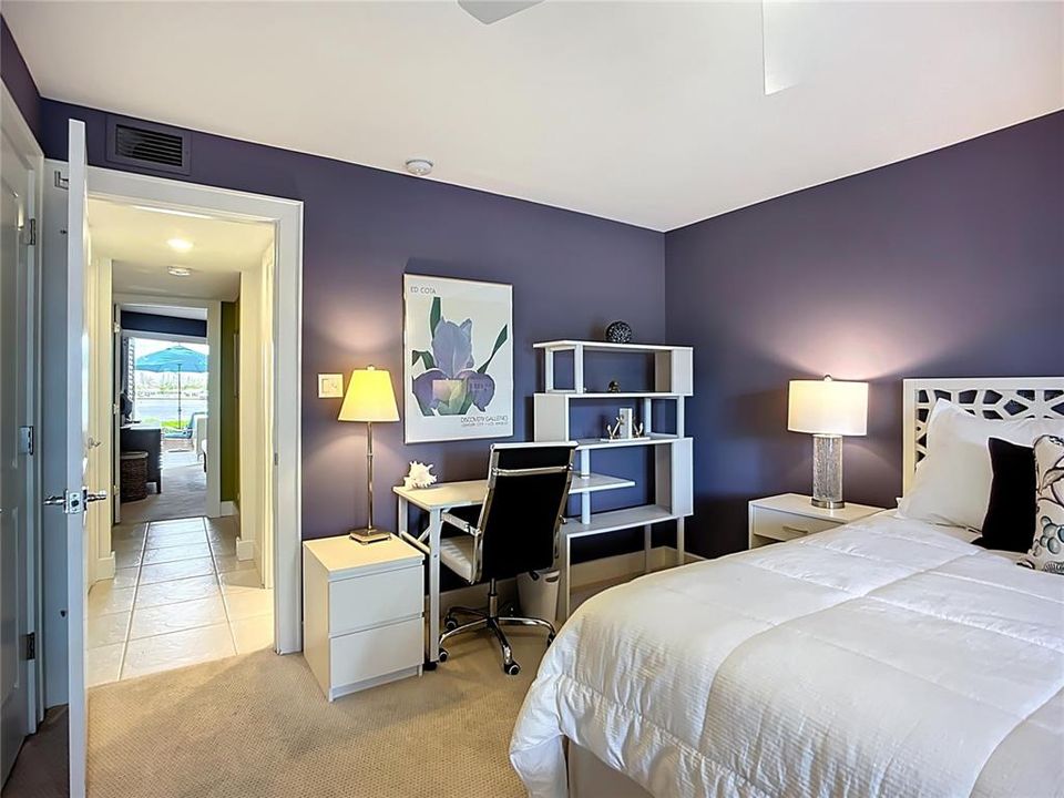 For Sale: $799,000 (2 beds, 2 baths, 1266 Square Feet)