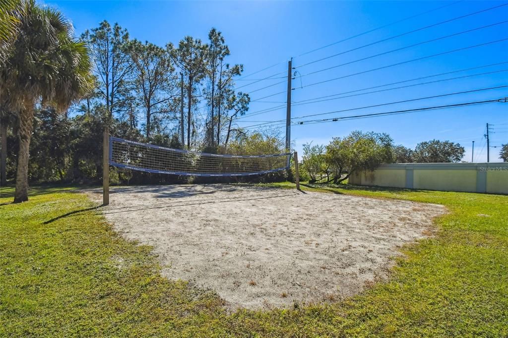 For Sale: $229,000 (3 beds, 2 baths, 1350 Square Feet)