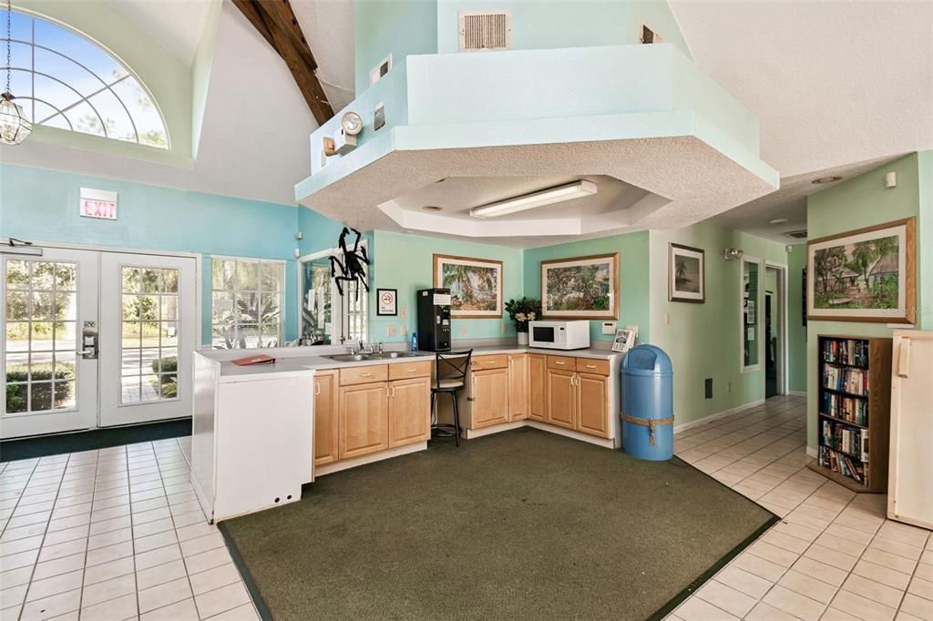 For Sale: $229,000 (3 beds, 2 baths, 1350 Square Feet)