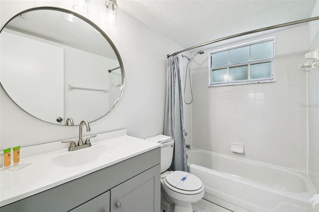 For Sale: $229,000 (3 beds, 2 baths, 1350 Square Feet)