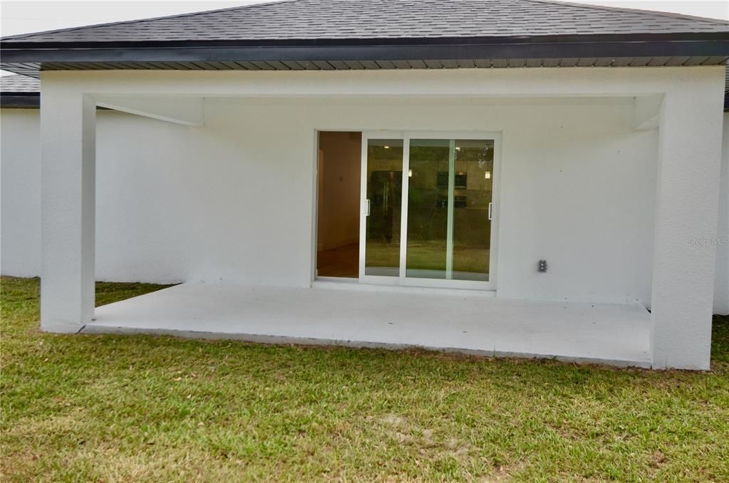 В аренду: $1,990 (4 спален, 2 ванн, 1556 Квадратных фут)