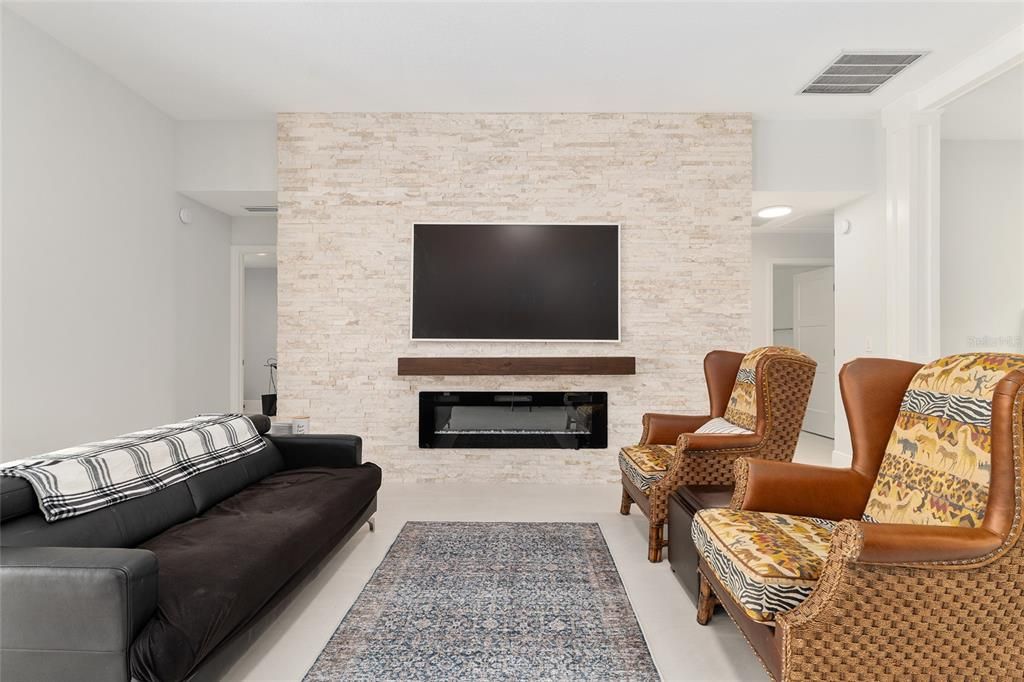 待售: $1,650,000 (4 贝兹, 3 浴室, 2395 平方英尺)