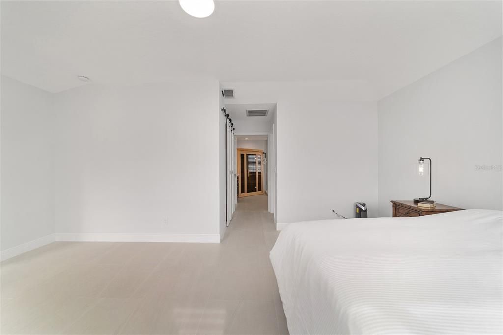 待售: $1,650,000 (4 贝兹, 3 浴室, 2395 平方英尺)