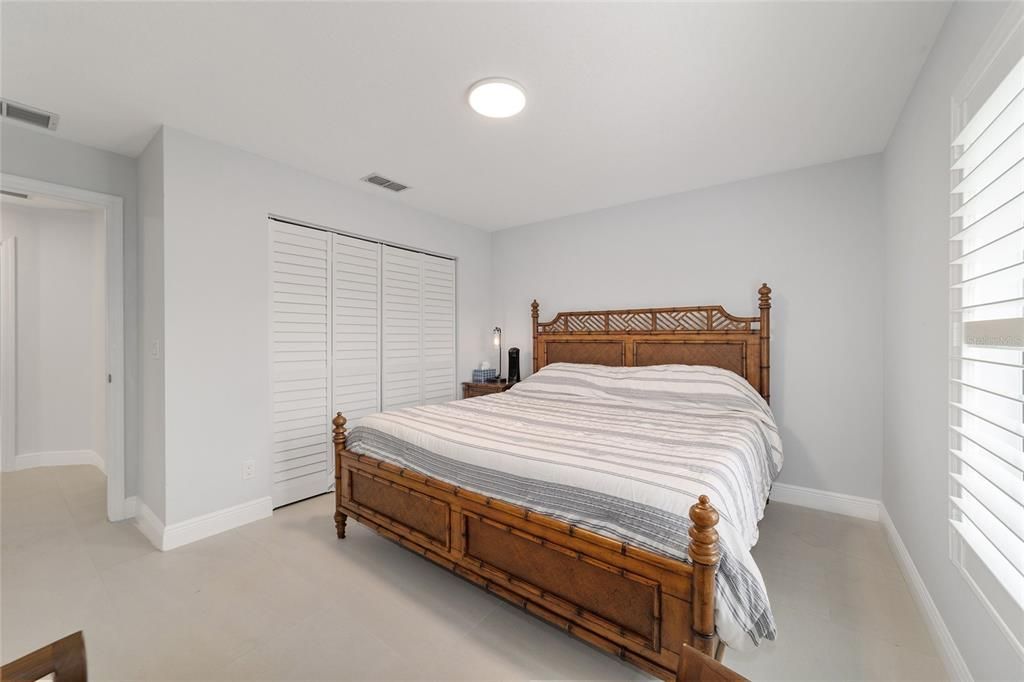 待售: $1,650,000 (4 贝兹, 3 浴室, 2395 平方英尺)