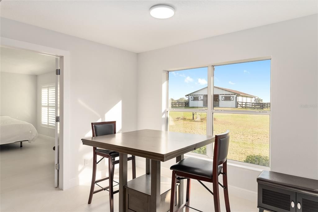 待售: $1,650,000 (4 贝兹, 3 浴室, 2395 平方英尺)