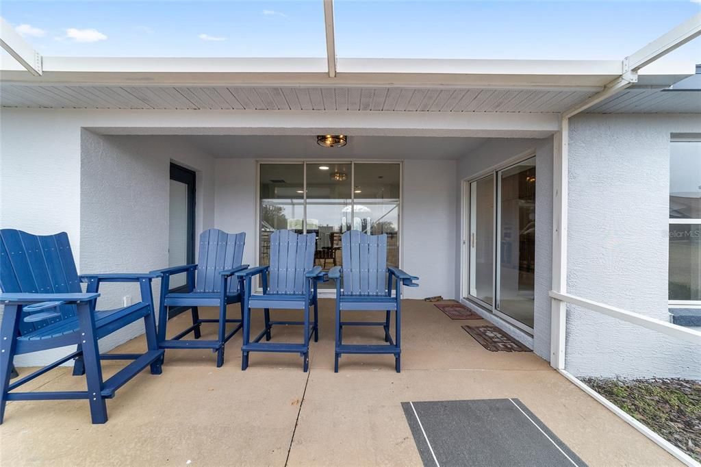 待售: $1,650,000 (4 贝兹, 3 浴室, 2395 平方英尺)