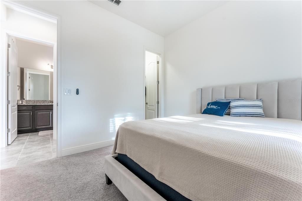 For Rent: $3,700 (4 beds, 3 baths, 2267 Square Feet)