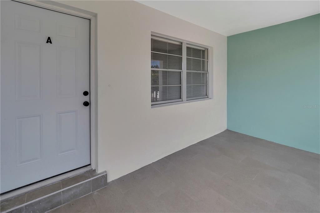 待售: $429,000 (4 贝兹, 0 浴室, 1800 平方英尺)