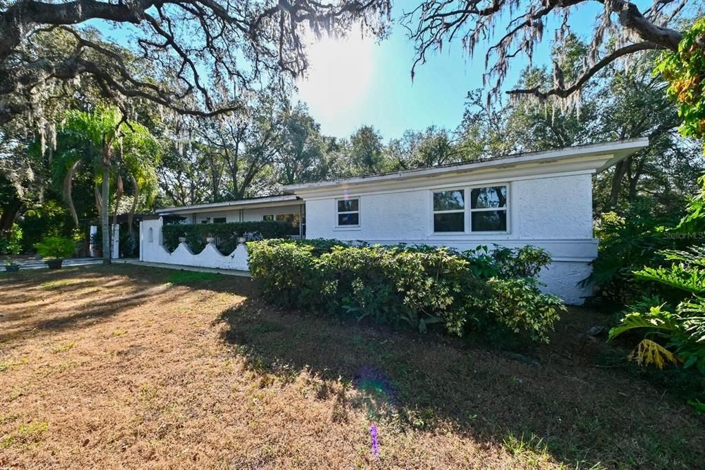 В аренду: $3,800 (5 спален, 3 ванн, 2200 Квадратных фут)