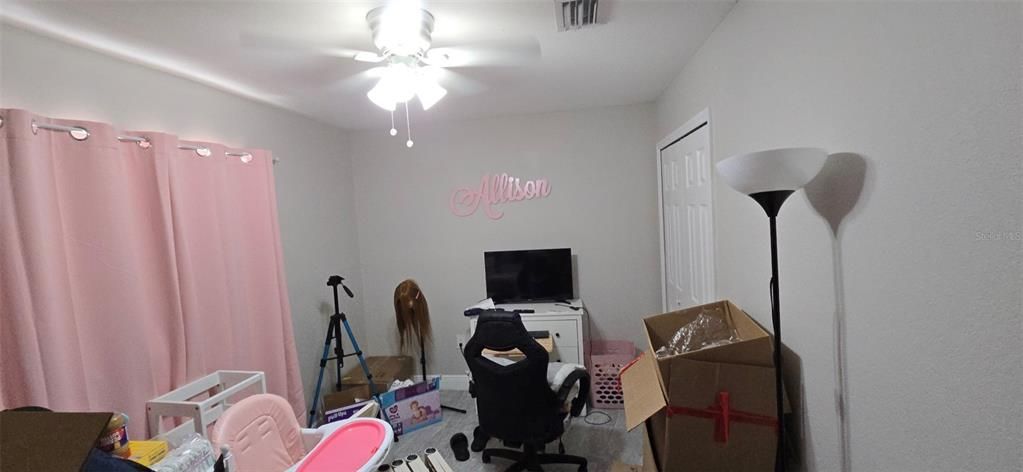 待售: $310,000 (3 贝兹, 2 浴室, 1344 平方英尺)