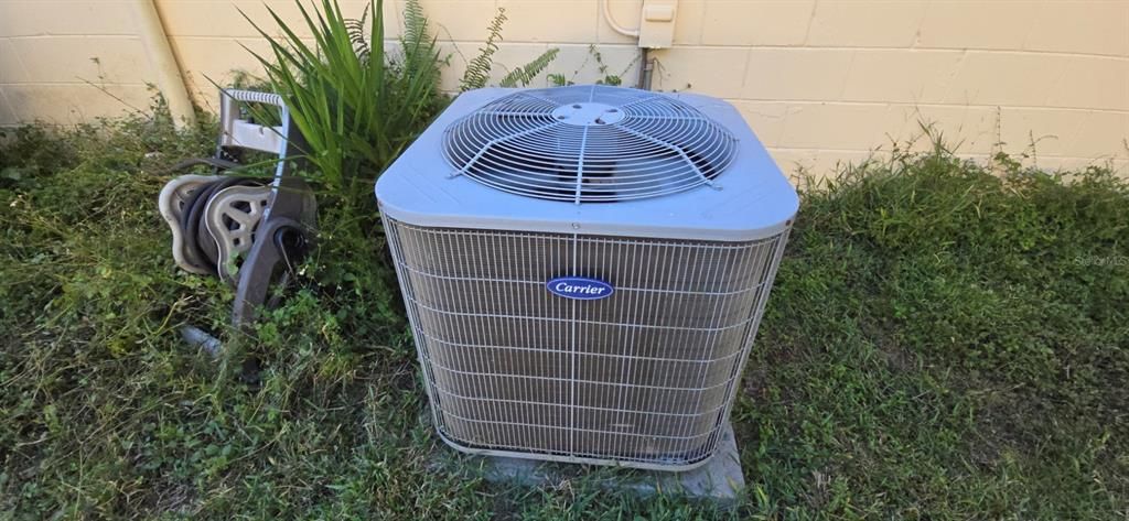 待售: $310,000 (3 贝兹, 2 浴室, 1344 平方英尺)