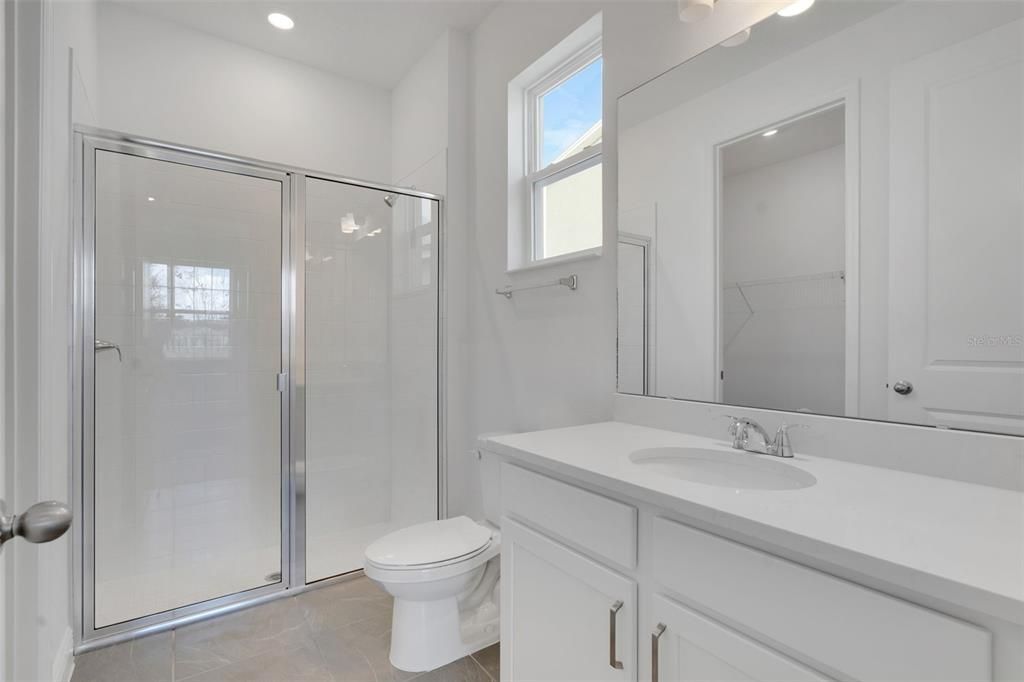 En Venta: $374,990 (4 camas, 2 baños, 2110 Pies cuadrados)