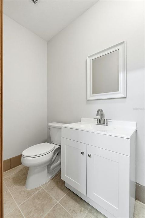 На продажу: $919,000 (5 спален, 3 ванн, 3839 Квадратных фут)