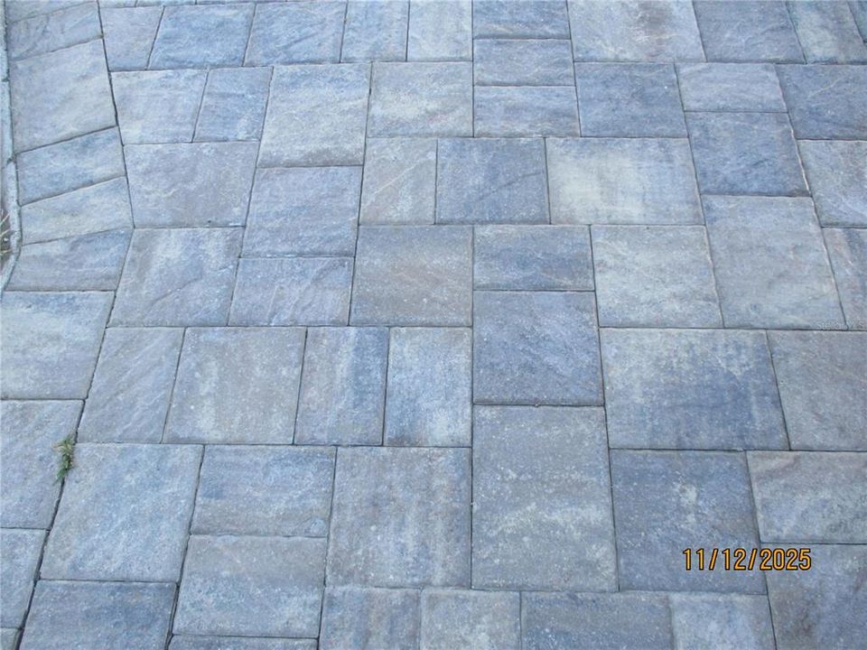 待售: $380,000 (3 贝兹, 2 浴室, 1807 平方英尺)