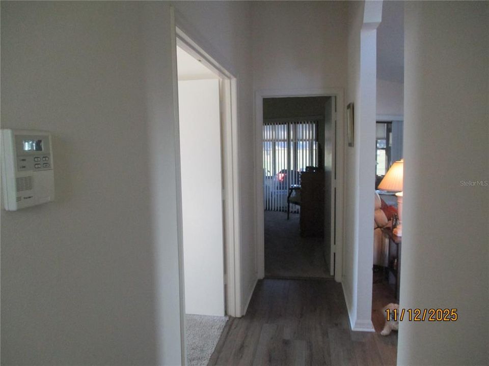 待售: $380,000 (3 贝兹, 2 浴室, 1807 平方英尺)