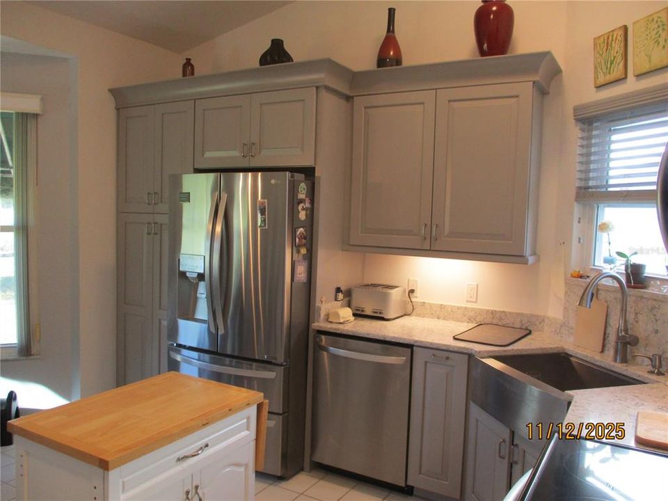 待售: $380,000 (3 贝兹, 2 浴室, 1807 平方英尺)