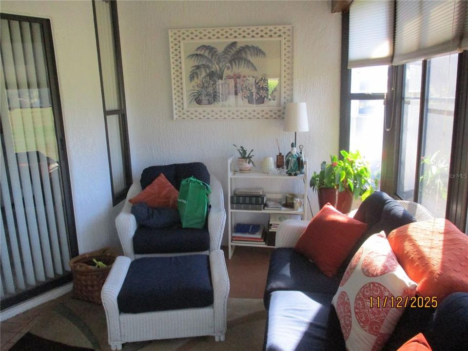 待售: $380,000 (3 贝兹, 2 浴室, 1807 平方英尺)