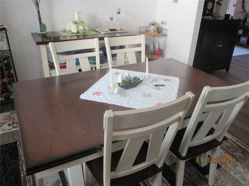 待售: $380,000 (3 贝兹, 2 浴室, 1807 平方英尺)