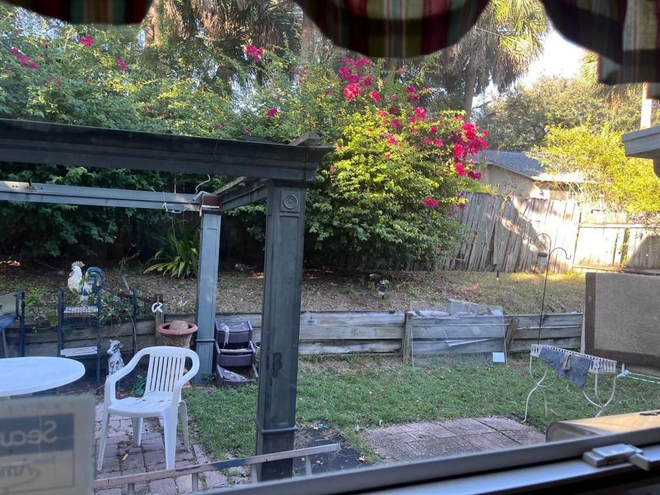 На продажу: $315,000 (3 спален, 2 ванн, 1284 Квадратных фут)