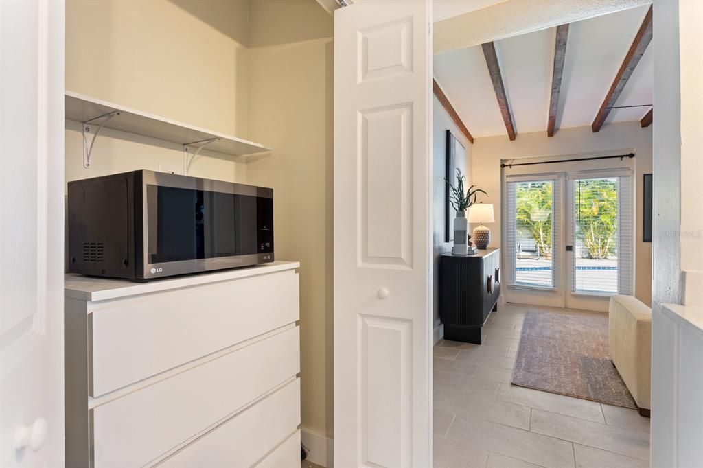 For Sale: $734,000 (4 beds, 2 baths, 1620 Square Feet)