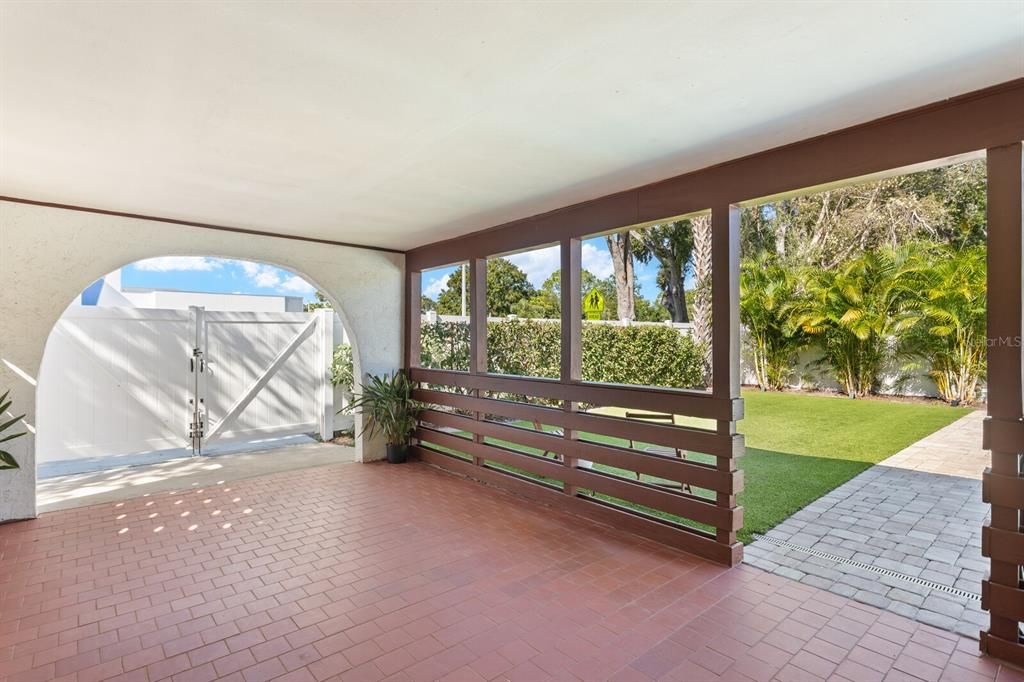 For Sale: $734,000 (4 beds, 2 baths, 1620 Square Feet)