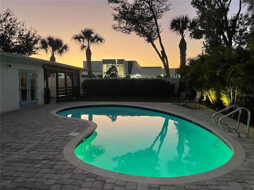 For Sale: $734,000 (4 beds, 2 baths, 1620 Square Feet)