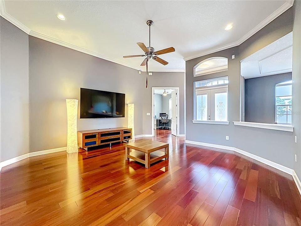 待售: $649,999 (4 贝兹, 3 浴室, 2516 平方英尺)