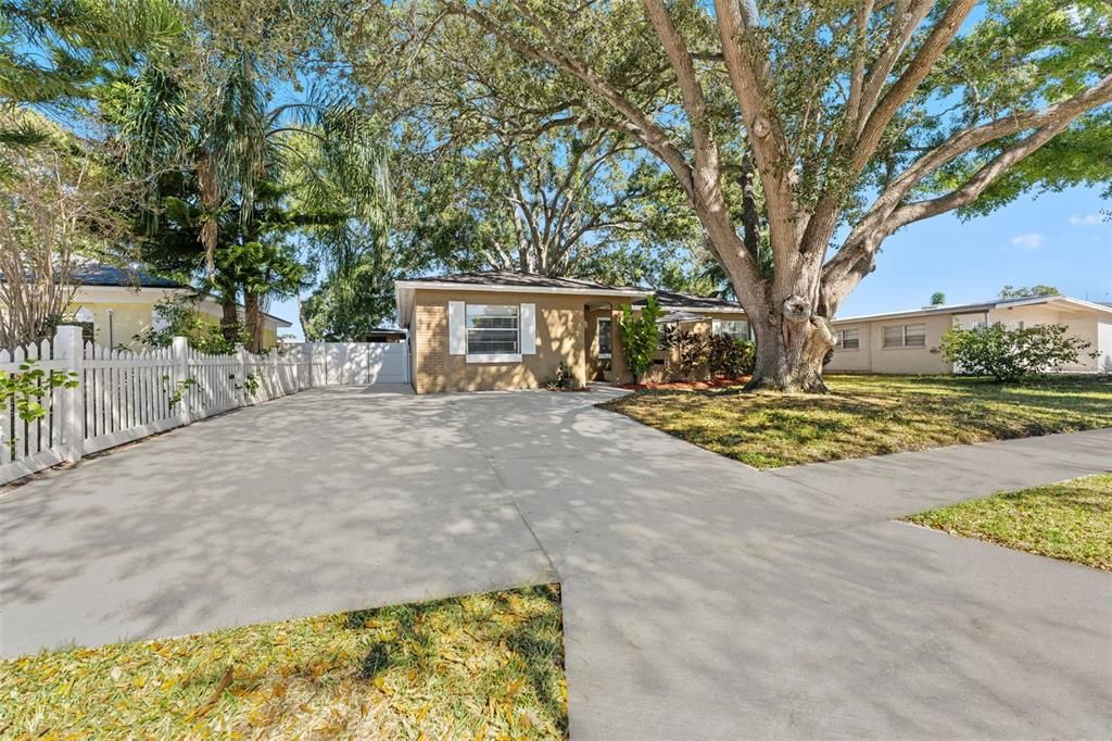 En Venta: $375,000 (3 camas, 2 baños, 1314 Pies cuadrados)