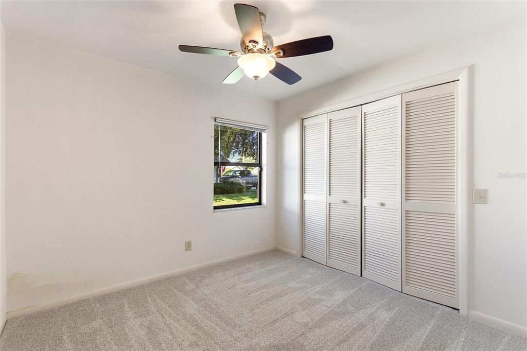 合同活跃: $262,500 (3 贝兹, 2 浴室, 1424 平方英尺)