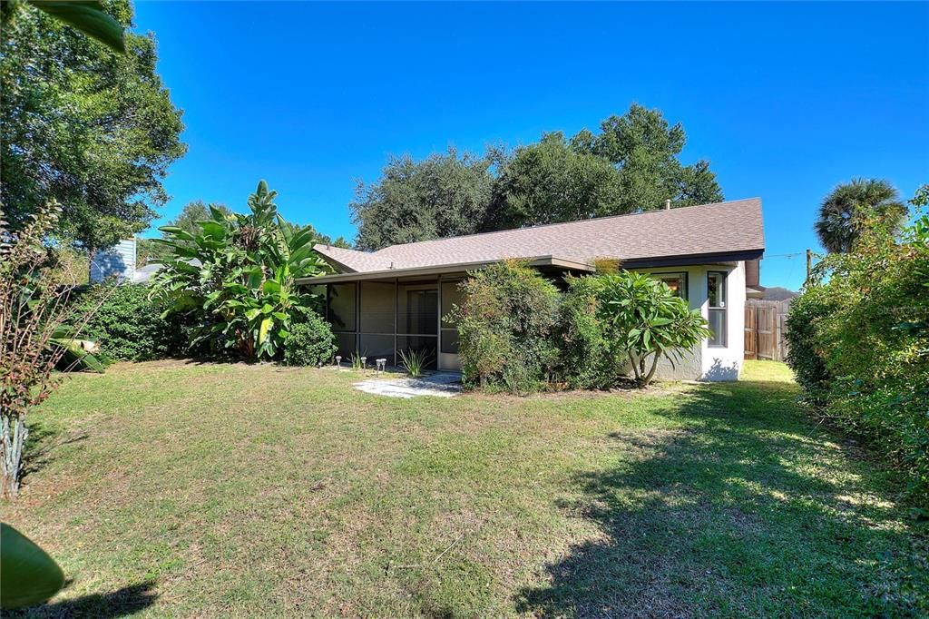 合同活跃: $262,500 (3 贝兹, 2 浴室, 1424 平方英尺)