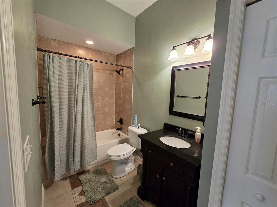 For Sale: $344,000 (3 beds, 2 baths, 1455 Square Feet)