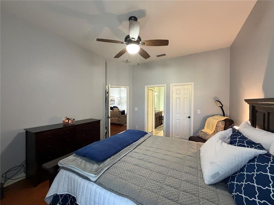 For Sale: $344,000 (3 beds, 2 baths, 1455 Square Feet)