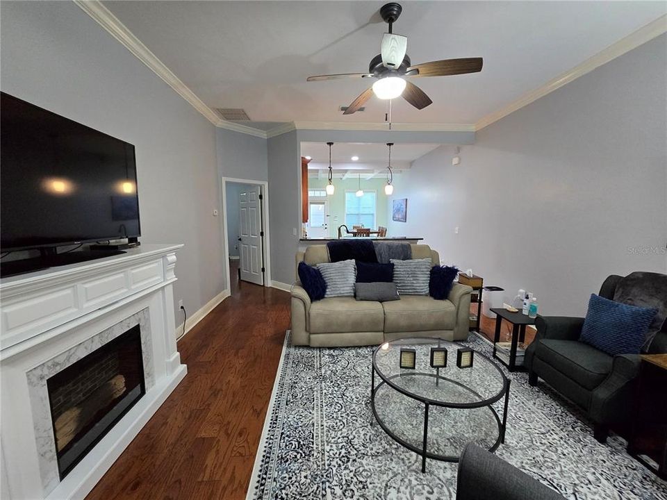 For Sale: $344,000 (3 beds, 2 baths, 1455 Square Feet)