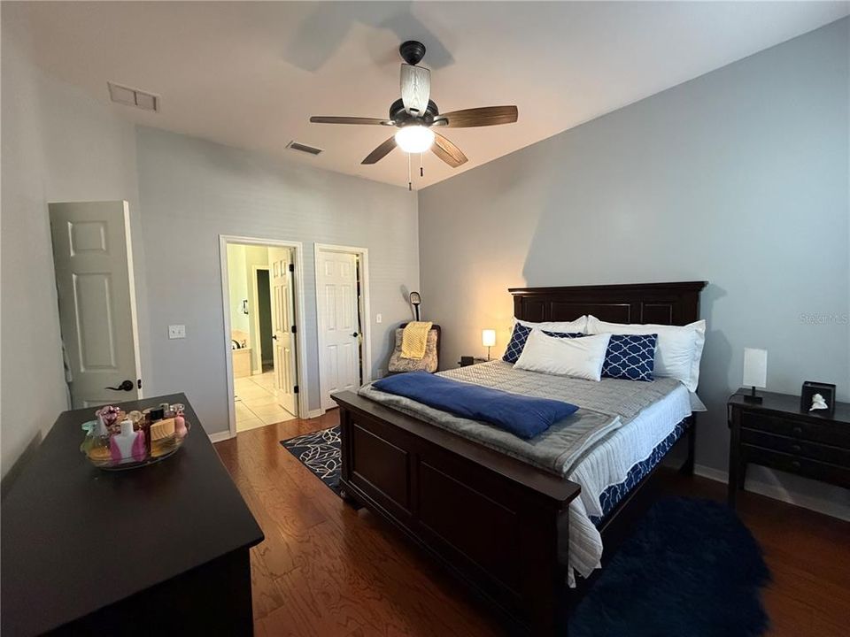 For Sale: $344,000 (3 beds, 2 baths, 1455 Square Feet)