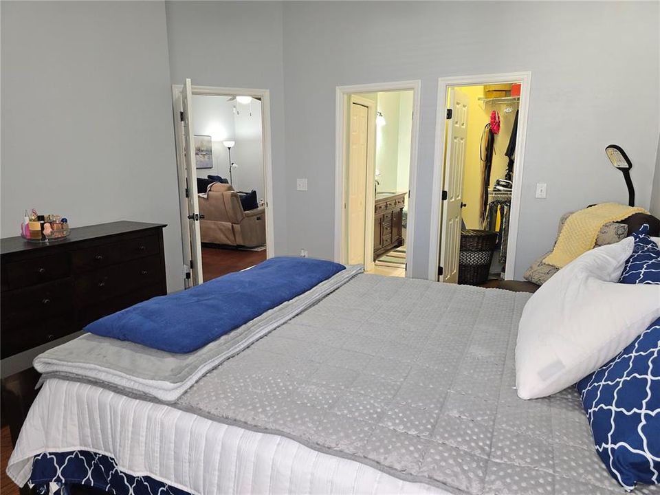 For Sale: $344,000 (3 beds, 2 baths, 1455 Square Feet)