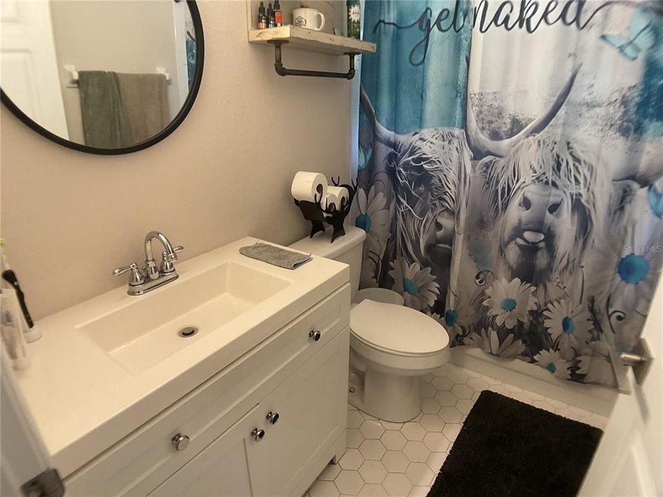 En Venta: $675,000 (3 camas, 2 baños, 1774 Pies cuadrados)