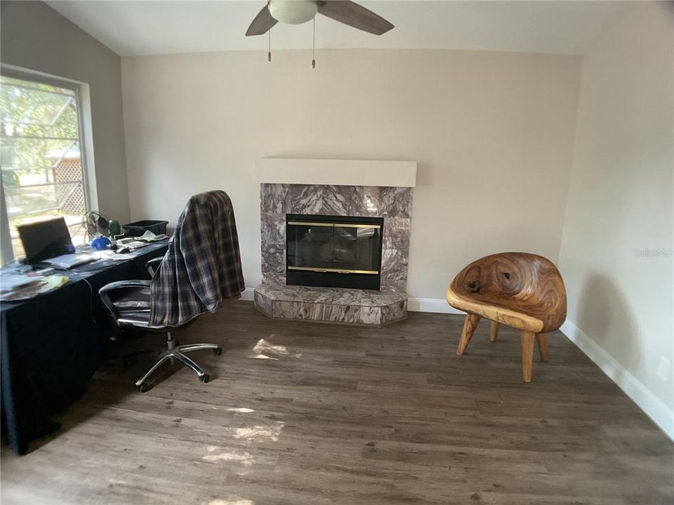 En Venta: $675,000 (3 camas, 2 baños, 1774 Pies cuadrados)