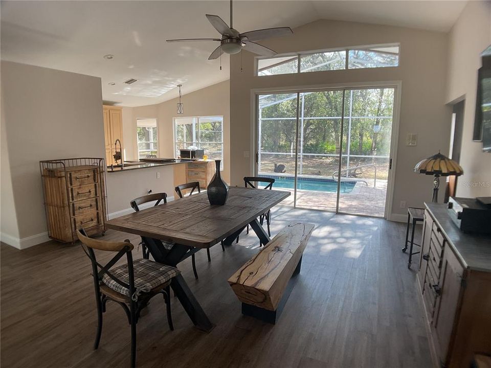 En Venta: $675,000 (3 camas, 2 baños, 1774 Pies cuadrados)