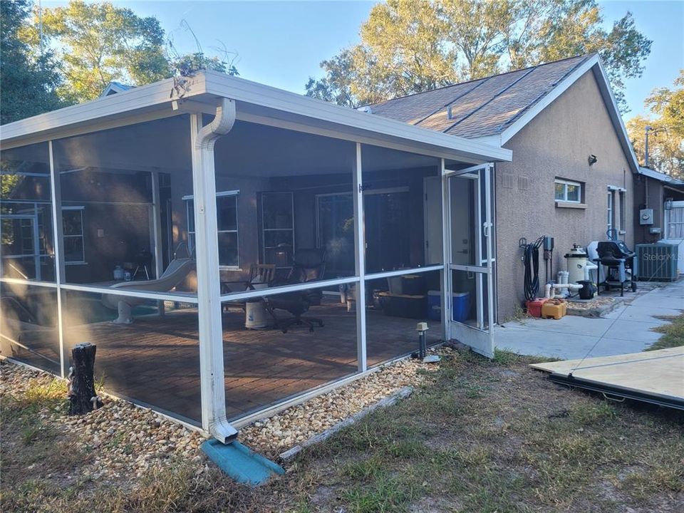 En Venta: $675,000 (3 camas, 2 baños, 1774 Pies cuadrados)