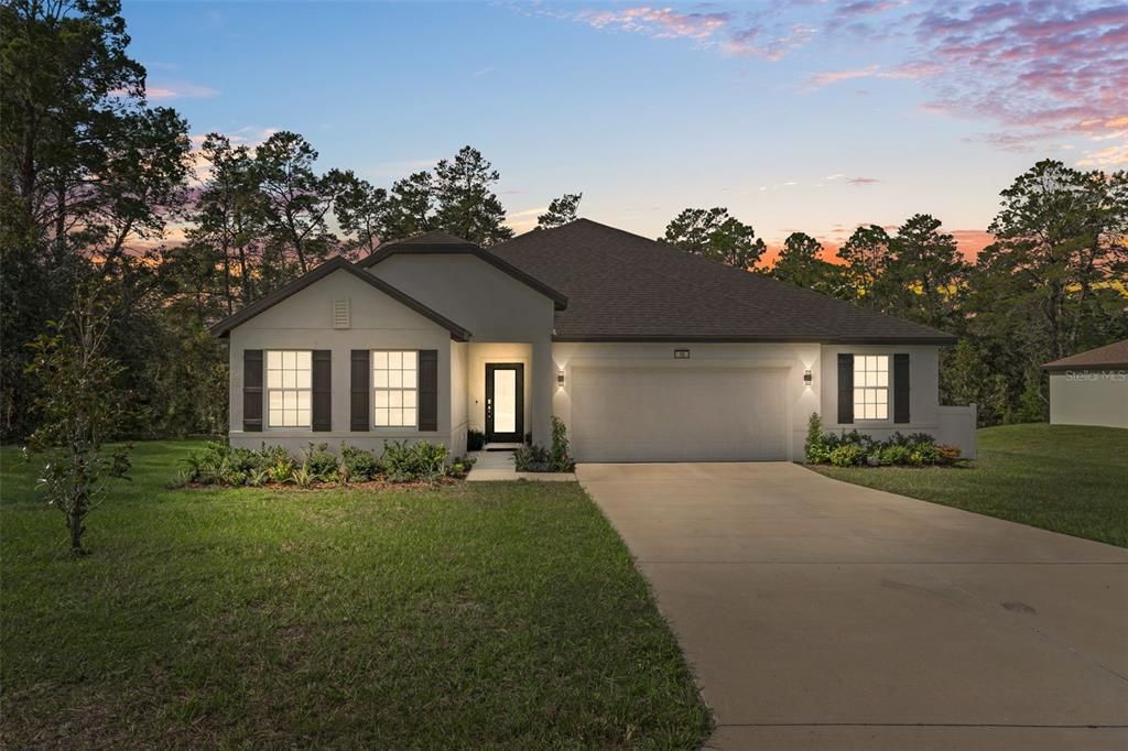 For Sale: $389,900 (4 beds, 3 baths, 2266 Square Feet)