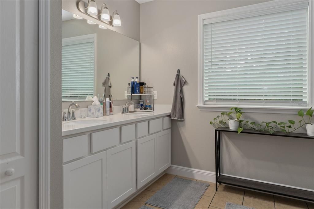 For Sale: $389,900 (4 beds, 3 baths, 2266 Square Feet)