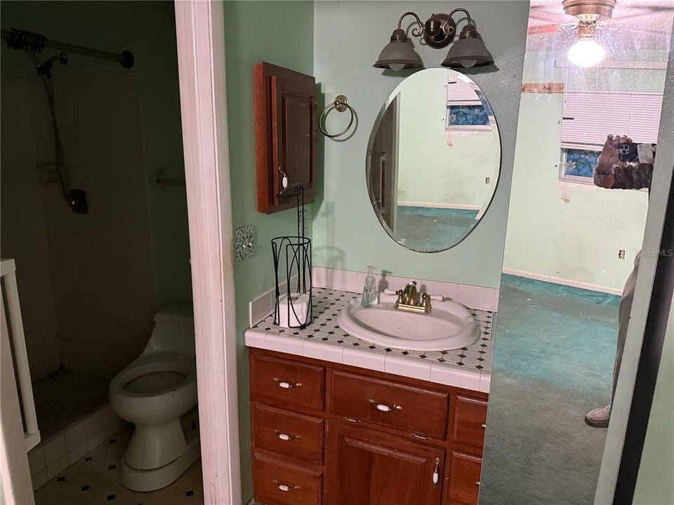 待售: $350,000 (3 贝兹, 2 浴室, 1340 平方英尺)