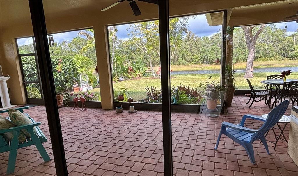 For Sale: $639,000 (4 beds, 3 baths, 2749 Square Feet)