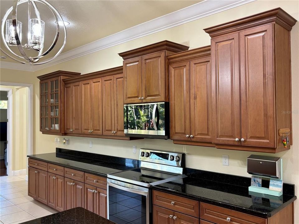 For Sale: $639,000 (4 beds, 3 baths, 2749 Square Feet)