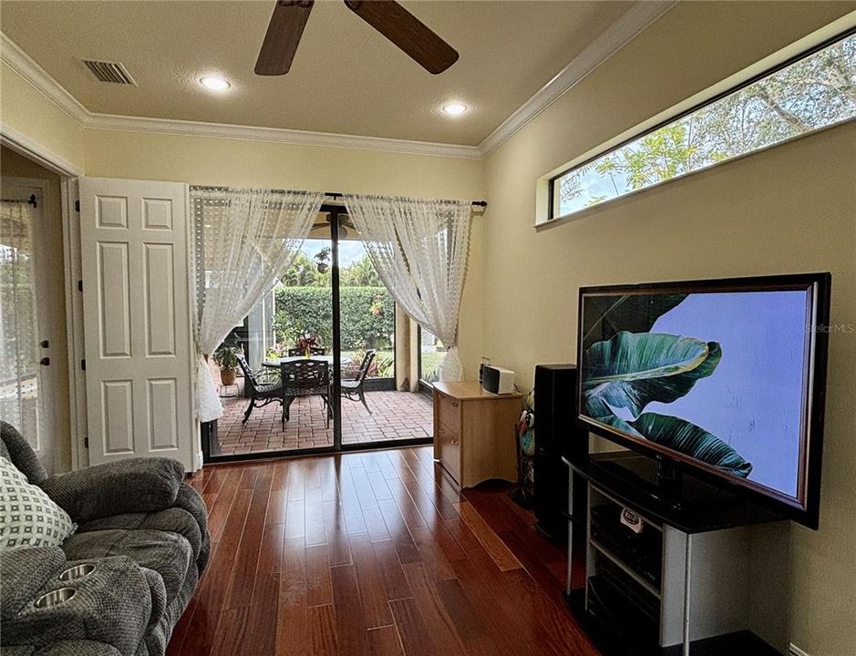 For Sale: $639,000 (4 beds, 3 baths, 2749 Square Feet)